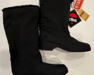New Totes Brand Wide Width Winter Boots