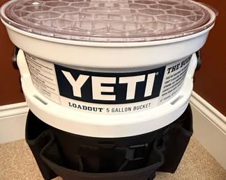 Yeti LoadOut 5-Gallon Bucket with Lid and Caddy