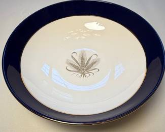 Taylor Smith Taylor Versatile Golden Wheat Platters