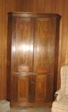 corner cabinet