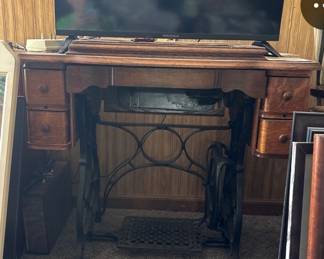 Vintage Oak Treadle Sewing Machine Cabinet With Cast Iron Base
