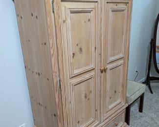 Bassett pine wardrobe armoire