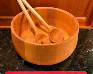 T3 - $35. Dansk 3 pc Serving Set. 10.75' x 5.5"T. Excellent condition.