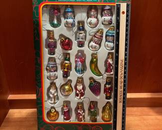 T75 - $25. Box of 24 Vintage Kurt S. Adler Petite Kringle Glass Christmas Ornaments.