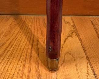 T16 - $30. Duck Head Cane, Made in England. Measures 35.25" tall. Excellent condition.