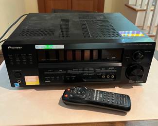 T86 - $60. Pioneer Audio Video Receiver Model VSX - D914. Powers on.