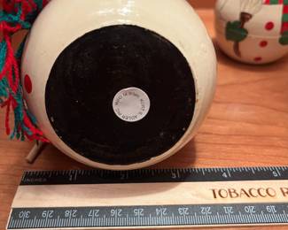 T78 - $15. Vintage Kurt Adler wooden nesting snowmen, set of 5. Excellent condition.