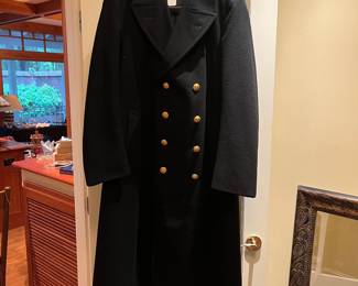 T124 - $65. Vintage US Navy Officer's Bridge Blue Overcoat 100% Wool Heavy Eagle Button Size 42L. Excellent condition.