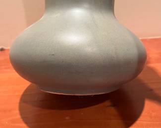 T129 - $65. Large McCoy Pottery Vase Vesta Collection Matte Green. Measures 13.5” tall.