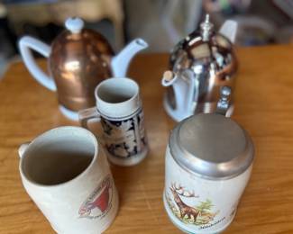 Steins and Hall teapots