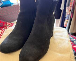 Womens Boots Size 8.5