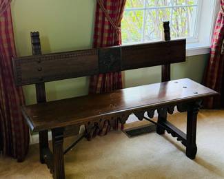 Baroque Style Walnut Hall Bench