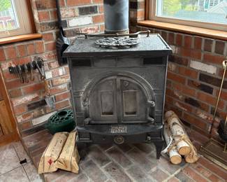 Federal Airtight Wood Stove