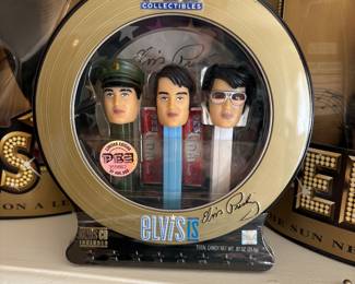 Vintage Elvis Pez dispenser