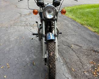 Front view of 1972 Triumph 650 Tiger Motorcycle