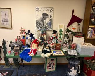 Snowmen, Lions Christmas decor and a vintage Elvis poster