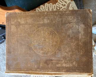 Antique Websters International Dictionary in good condition