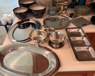 Serving platters, set of Mixing Bowls, vintage drink rolodex