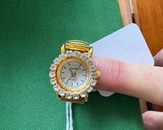 Rare vintage Digits finger watch