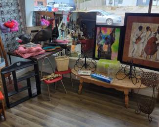 Sale Picture