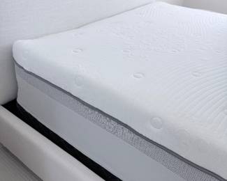 Queen mattress — clean, excellent condition. $200