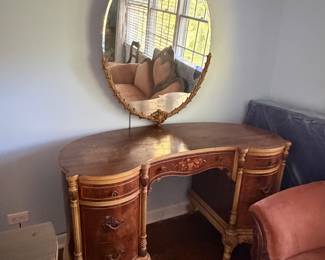 antique dressing table with attached mirror