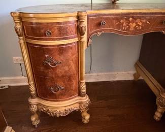 antique dressing table with attached mirror