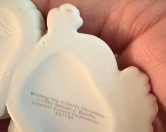 Precious Moments Wishing You A Comfy Christmas Figurine