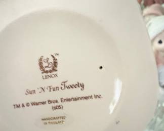 Lenox Sun 'N Fun Tweety Figurine