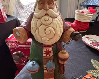 Jim Shore Heartwood Creek 2002 Santa Figurine Holding Ornaments C105531