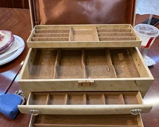 Vintage Lady Buxton Jewelry Box