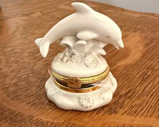 Lenox Treasures The Dolphin Splash Box