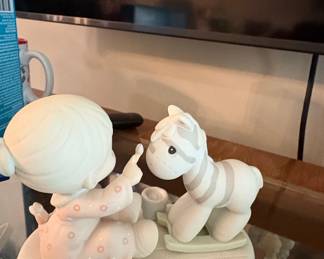 Precious Moments What A Difference You've Made In My Life Figurine
