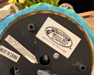 The San Francisco Music Box Company Coral Reef Snow Globe