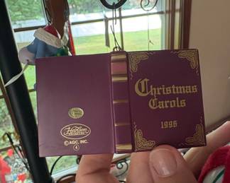 1996 Heirloom Collection Christmas Carols Ornament