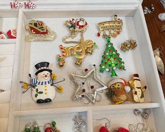 Collection of Vintage Christmas Holiday Costume Jewelry