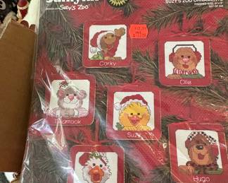 Janlynn Suzy's Zoo Christmas Ornaments Cross Stitch Kit #38-51