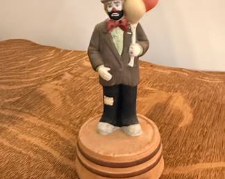 Emmett Kelly Jr. Collection Flambro Clown with Balloons Musical Figurine
