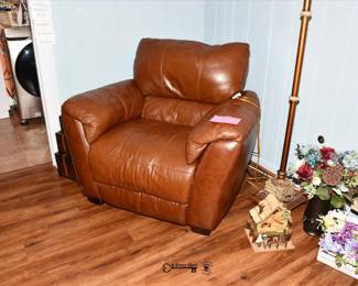 0447Family Room