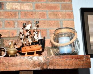 0454Family Room