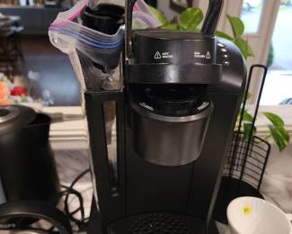Keurig single serve k-cup coffee maker
