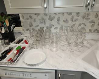 Glassware & misc utensils