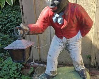 Lawn jockey