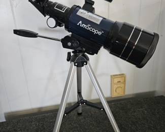AmScope Refractor Telescope