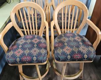 Set of Arrow Back Swivel Bar Stools