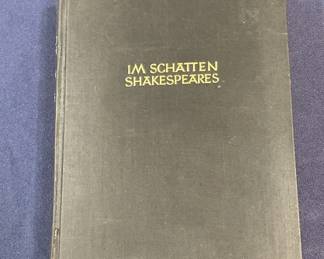 110  Lot 424h  Im Schatten Shakespeares copyright 1929 book