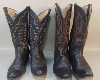 Lot 561  Two pair of cowboy boots, Mexaboot size 29,