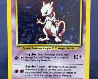 Lot 330h  1999 Pokemon Mewtwo holo card
