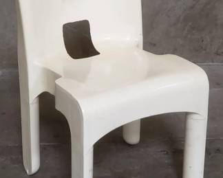 023  Lot 118  Joe Colombo for Kartell plastic chair