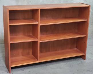 095  Lot 141  Midcentury teak finish bookcase